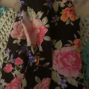 Leggings w// flowers